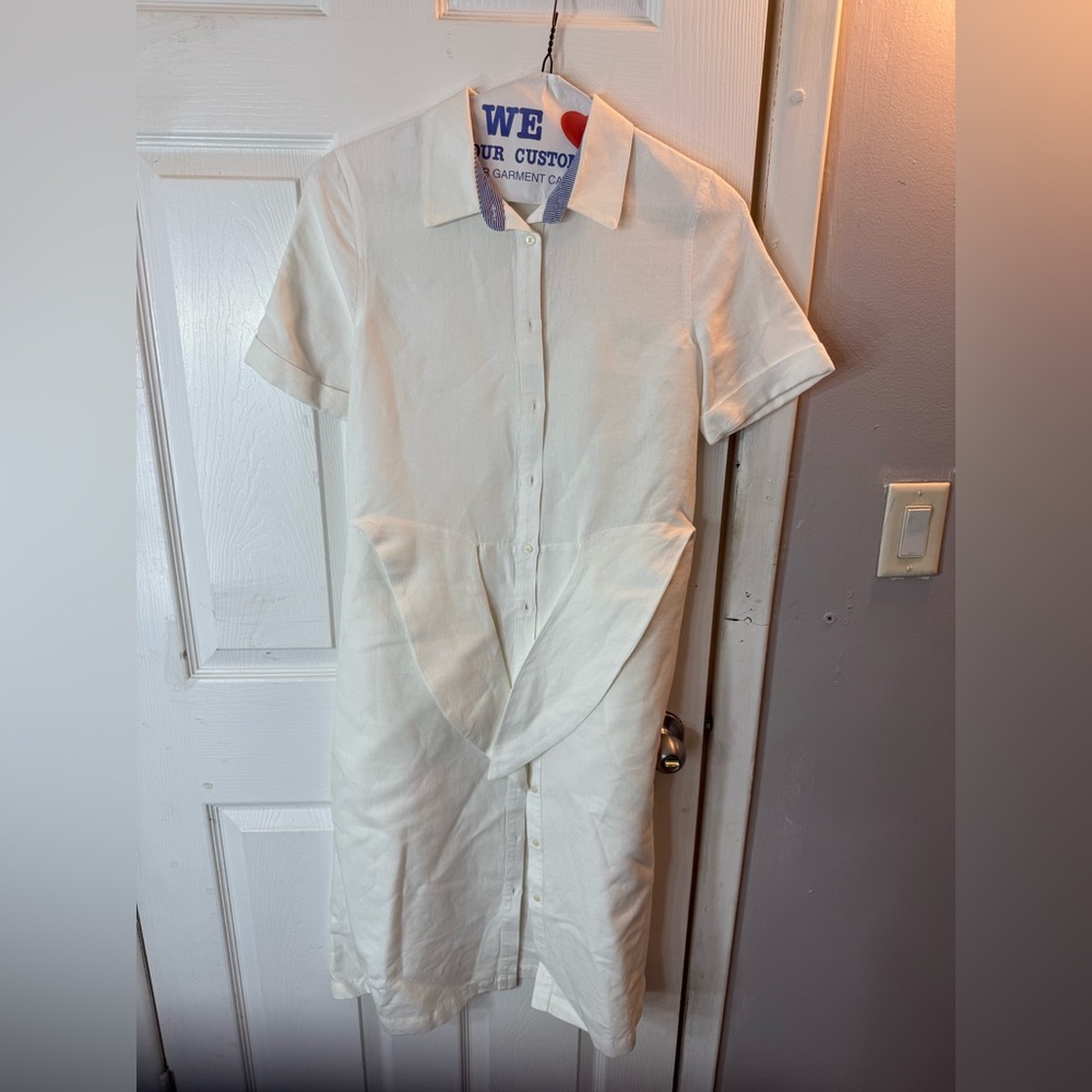 Vineyard Vines white dress